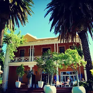 ashanti-gardens-guesthouse.hotels-capetown.com/