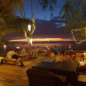2* Resort In Touch